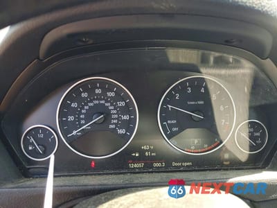 Zdjęcie 9 z 11 samochodu: 2016 BMW 320 I VIN:WBA8E1G54GNT38295 - miniatura