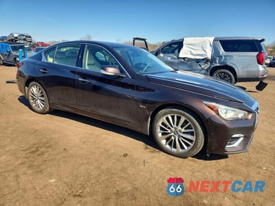 Czwarte zdjęcie samochodu z boku: 2018 INFINITI Q50 3.0T LUXE VIN:JN1EV7AR4JM431029 - miniatura