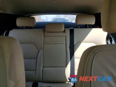 Zdjęcie 10 z 12 samochodu: 2018 INFINITI QX30 PREMIUM VIN:SJKCH5CR0JA046384 - miniatura