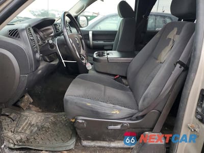 Zdjęcie 7 z 11 samochodu: 2007 CHEVROLET SILVERADO K1500 VIN:1GCEK19017Z500683 - miniatura