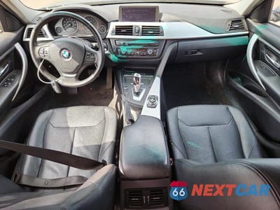 Zdjęcie 8 z 12 samochodu: 2013 BMW 328 XI SULEV VIN:WBA3B5C59DF593451 - miniatura