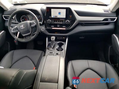 Zdjęcie 8 z 13 samochodu: 2026 TOYOTA HIGHLANDER XLE VIN:5TDKDRBH9TS602157 - miniatura