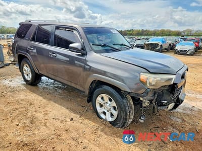 Czwarte zdjęcie samochodu z boku: 2015 TOYOTA 4RUNNER SR5 VIN:JTEZU5JR8F5096912 - miniatura