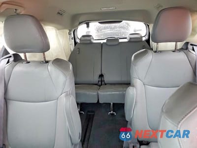 Zdjęcie 10 z 13 samochodu: 2021 TOYOTA SIENNA XLE 7-PASSENGER VIN:5TDYRKEC0MS058359 - miniatura