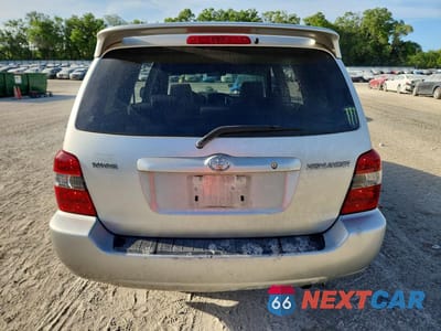 Zdjęcie 6 z 13 samochodu: 2007 TOYOTA HIGHLANDER BASE VIN:JTEGD21A170170315 - miniatura