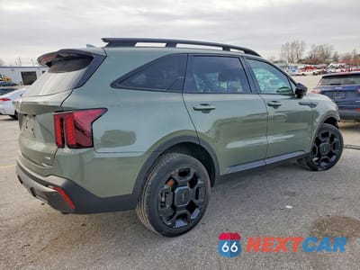 Trzecie zdjęcie samochodu z tyłu: 2024 KIA SORENTO X-LINE EX VIN:5XYRHDJF8RG279621 - miniatura