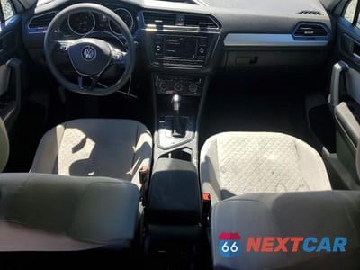 Zdjęcie 8 z 14 samochodu: 2019 VOLKSWAGEN TIGUAN S VIN:3VV1B7AX0KM129490 - miniatura