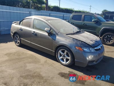 Czwarte zdjęcie samochodu z boku: 2011 HONDA CIVIC LX VIN:2HGFA1F52BH307833 - miniatura