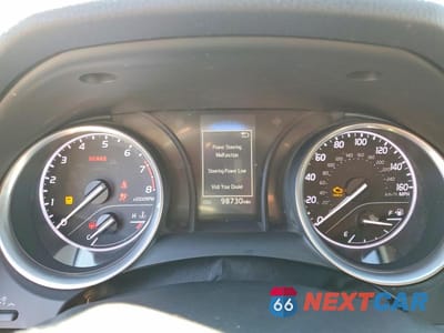 Zdjęcie 9 z 13 samochodu: 2018 TOYOTA CAMRY LE VIN:4T1B11HK4JU019142 - miniatura