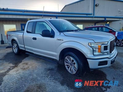 Czwarte zdjęcie samochodu z boku: 2018 FORD F150 SUPER CAB VIN:1FTEX1CP0JKE34408 - miniatura