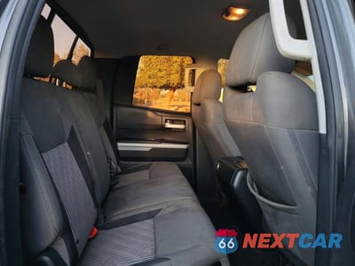 Zdjęcie 6 z 10 samochodu: 2014 TOYOTA TUNDRA DOUBLE CAB SR VIN:5TFRM5F10EX076695 - miniatura