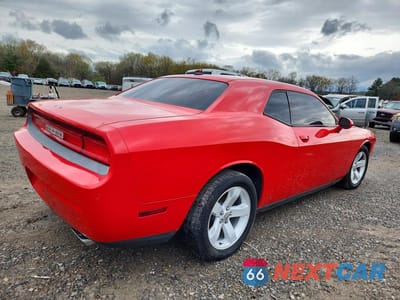 Trzecie zdjęcie samochodu z tyłu: 2014 DODGE CHALLENGER SXT VIN:2C3CDYAG5EH213299 - miniatura