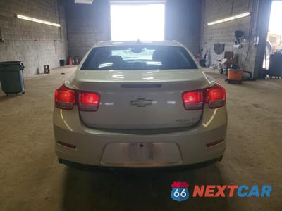 Zdjęcie 6 z 12 samochodu: 2014 CHEVROLET MALIBU 1LT VIN:1G11C5SLXEF115766 - miniatura