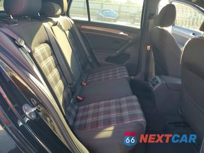 Zdjęcie 10 z 12 samochodu: 2018 VOLKSWAGEN GTI S VIN:3VW547AU0JM297559 - miniatura