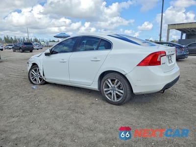 Drugie zdjęcie samochodu z przodu: 2012 VOLVO S60 T5 VIN:YV1622FS2C2127599 - miniatura