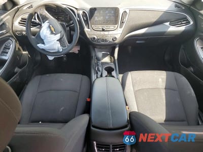 Zdjęcie 8 z 12 samochodu: 2023 CHEVROLET MALIBU LT VIN:1G1ZD5ST6PF216788 - miniatura