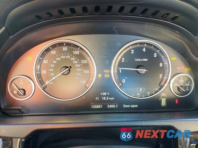Zdjęcie 9 z 13 samochodu: 2017 BMW X5 XDRIVE35I VIN:5UXKR0C55H0U53286 - miniatura