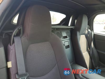 Zdjęcie 10 z 12 samochodu: 2009 MAZDA MX-5 MIATA VIN:JM1NC25FX90200354 - miniatura