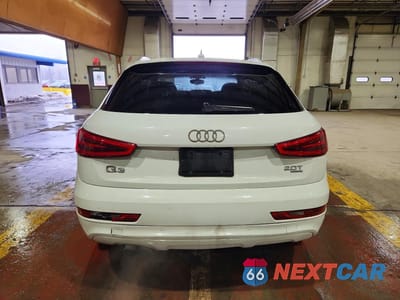 Zdjęcie 6 z 12 samochodu: 2015 AUDI Q3 PRESTIGE VIN:WA1GFCFSXFR011514 - miniatura