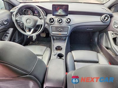 Zdjęcie 8 z 13 samochodu: 2019 MERCEDES-BENZ GLA 250 4MATIC VIN:WDCTG4GB4KU018708 - miniatura