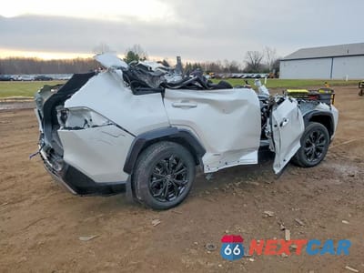 Trzecie zdjęcie samochodu z tyłu: 2024 TOYOTA RAV4 HYBRID SE VIN:4T3T6RFV4RU172169 - miniatura