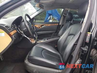 Zdjęcie 7 z 11 samochodu: 2003 MERCEDES-BENZ E 500 VIN:WDBUF70J63A202467 - miniatura