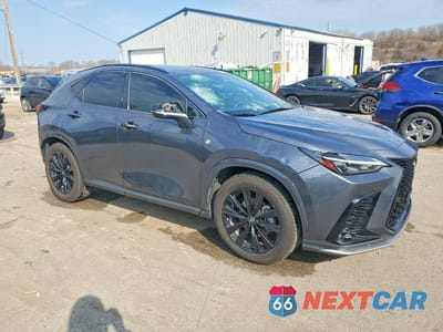 Czwarte zdjęcie samochodu z boku: 2022 LEXUS NX 350 F SPORT HANDLING VIN:JTJKGCEZ3N2006316 - miniatura