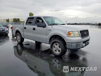 Czwarte zdjęcie samochodu z boku: 2005 FORD F150 SUPERCREW VIN:1FTRW12W45KC34764 - miniatura