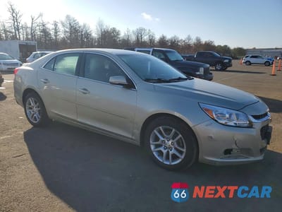Czwarte zdjęcie samochodu z boku: 2016 CHEVROLET MALIBU CLASSIC VIN:1G11C5SA0GF118337 - miniatura