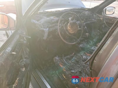 Zdjęcie 8 z 13 samochodu: 2004 NISSAN PATHFINDER SE VIN:JN8DR09Y64W919363 - miniatura