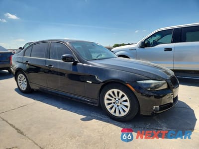 Czwarte zdjęcie samochodu z boku: 2009 BMW 328 I VIN:WBAPH77569NL83599 - miniatura