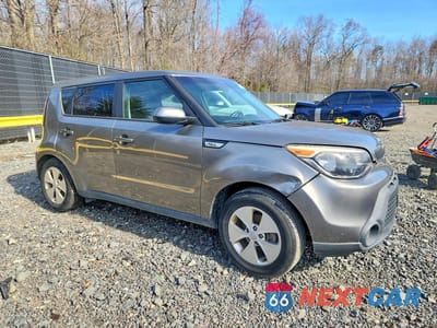 Czwarte zdjęcie samochodu z boku: 2016 KIA SOUL BASE VIN:KNDJN2A27G7274802 - miniatura