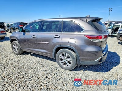 Drugie zdjęcie samochodu z przodu: 2016 TOYOTA HIGHLANDER LE PLUS VIN:5TDBKRFH9GS253605 - miniatura