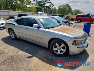 Czwarte zdjęcie samochodu z boku: 2010 DODGE CHARGER SXT VIN:2B3CA3CV7AH235318 - miniatura