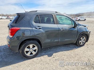 Trzecie zdjęcie samochodu z tyłu: 2018 CHEVROLET TRAX 1LT VIN:KL7CJPSB1JB671875 - miniatura
