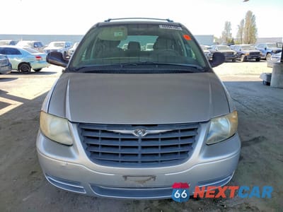 Piąte zdjęcie samochodu w środku: 2005 CHRYSLER TOWN & COUNTRY VIN:1C4GP45R95B354524 - miniatura