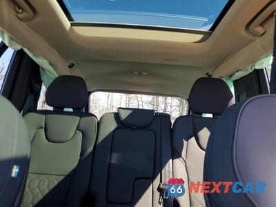 Zdjęcie 10 z 14 samochodu: 2026 VOLVO XC90 CORE VIN:YV4M12PJ1T1494471 - miniatura