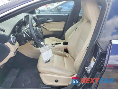 Zdjęcie 7 z 11 samochodu: 2015 MERCEDES-BENZ CLA 250 VIN:WDDSJ4EB2FN206008 - miniatura