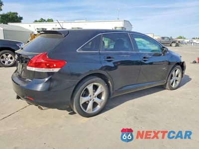 Trzecie zdjęcie samochodu z tyłu: 2012 TOYOTA VENZA LE VIN:4T3BK3BB4CU064707 - miniatura
