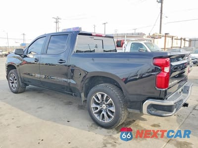 Drugie zdjęcie samochodu z przodu: 2021 CHEVROLET SILVERADO C1500 LT VIN:3GCPWCED0MG255064 - miniatura