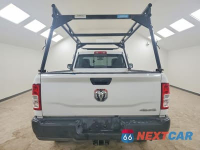 Zdjęcie 6 z 11 samochodu: 2022 RAM 2500 VIN:3C6MR5AJ1NG130987 - miniatura