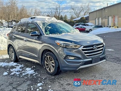 2017 HYUNDAI TUCSON ECO KM8J3CA23HU337808 - główne zdjęcie licytacji z USA - miniatura