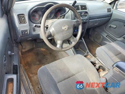 Zdjęcie 8 z 11 samochodu: 2002 NISSAN FRONTIER STANDARD VIN:1N6DD26S22C324625 - miniatura