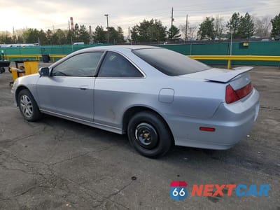 Drugie zdjęcie samochodu z przodu: 2002 HONDA ACCORD EX VIN:1HGCG22552A018943 - miniatura