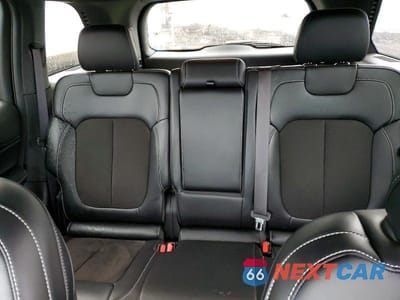 Zdjęcie 10 z 12 samochodu: 2023 JEEP GRAND CHEROKEE LAREDO VIN:1C4RJHAG7PC634509 - miniatura