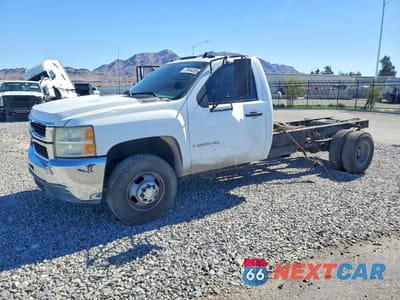 2007 CHEVROLET SILVERADO C3500 TRUCK CAB AND CHASSIS 1GBJC34K77E595553 - główne zdjęcie licytacji z USA - miniatura