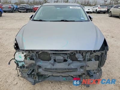 Piąte zdjęcie samochodu w środku: 2015 MAZDA 3 TOURING VIN:JM1BM1L31F1248219 - miniatura