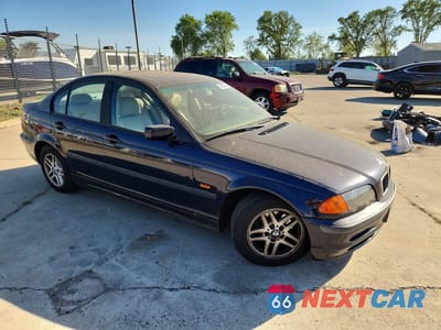 Czwarte zdjęcie samochodu z boku: 2000 BMW 323 I VIN:WBAAM3347YFP72509 - miniatura
