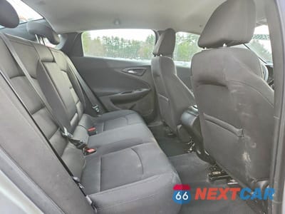 Zdjęcie 10 z 13 samochodu: 2018 CHEVROLET MALIBU LS VIN:1G1ZB5ST9JF287559 - miniatura