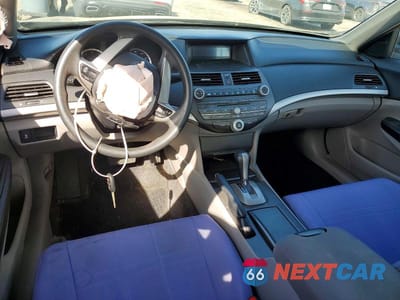 Zdjęcie 8 z 13 samochodu: 2011 HONDA ACCORD VIN:1HGCP2F33BA012292 - miniatura